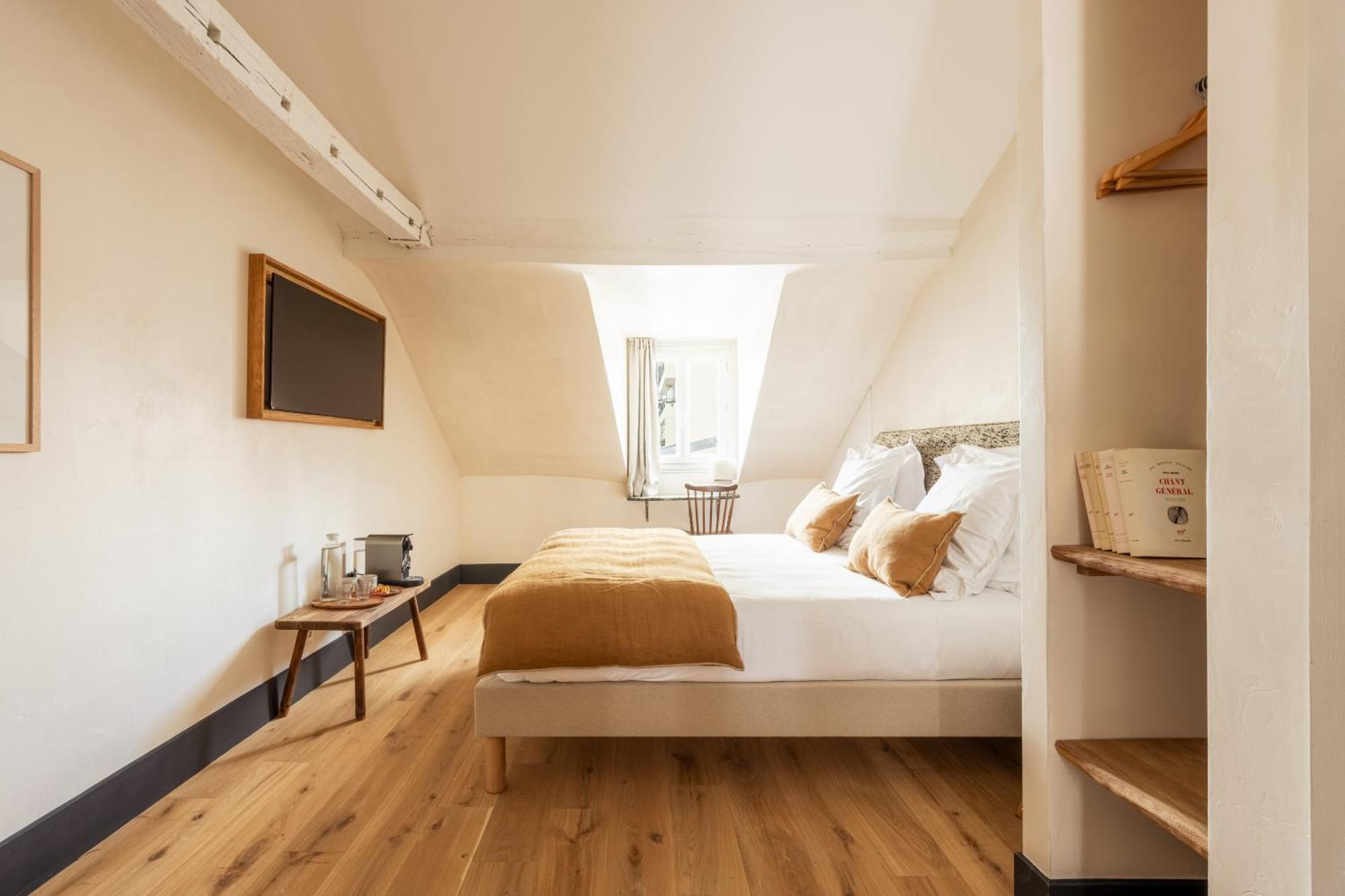 Hotel De La Gaite Paris