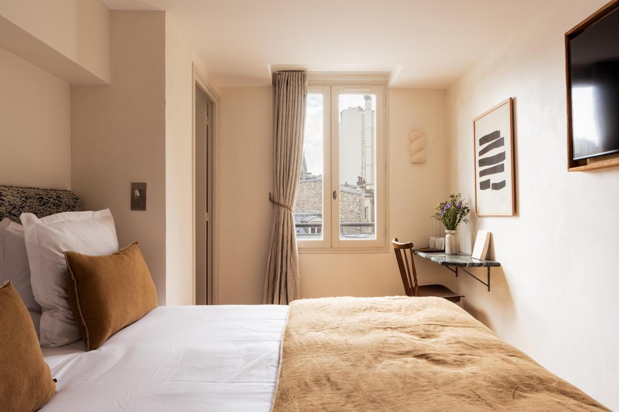 De La Gaite 3* Paris